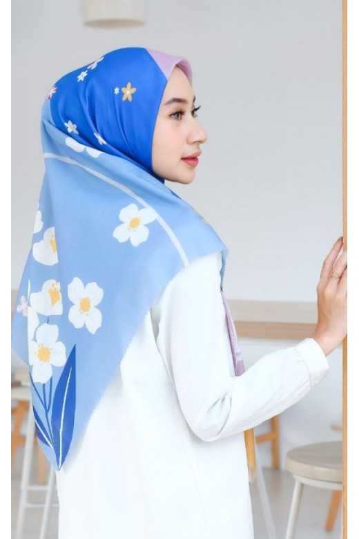 Azzura Zahra